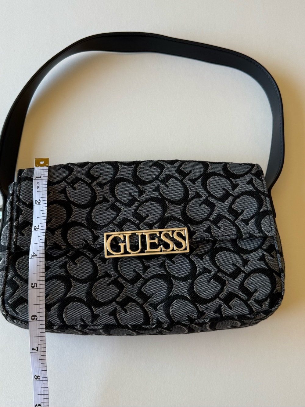 Guess Black Gray Monogram Shoulder Bag Y2K Mini
Purse Gold Logo Clasp - Picture 5 of 8